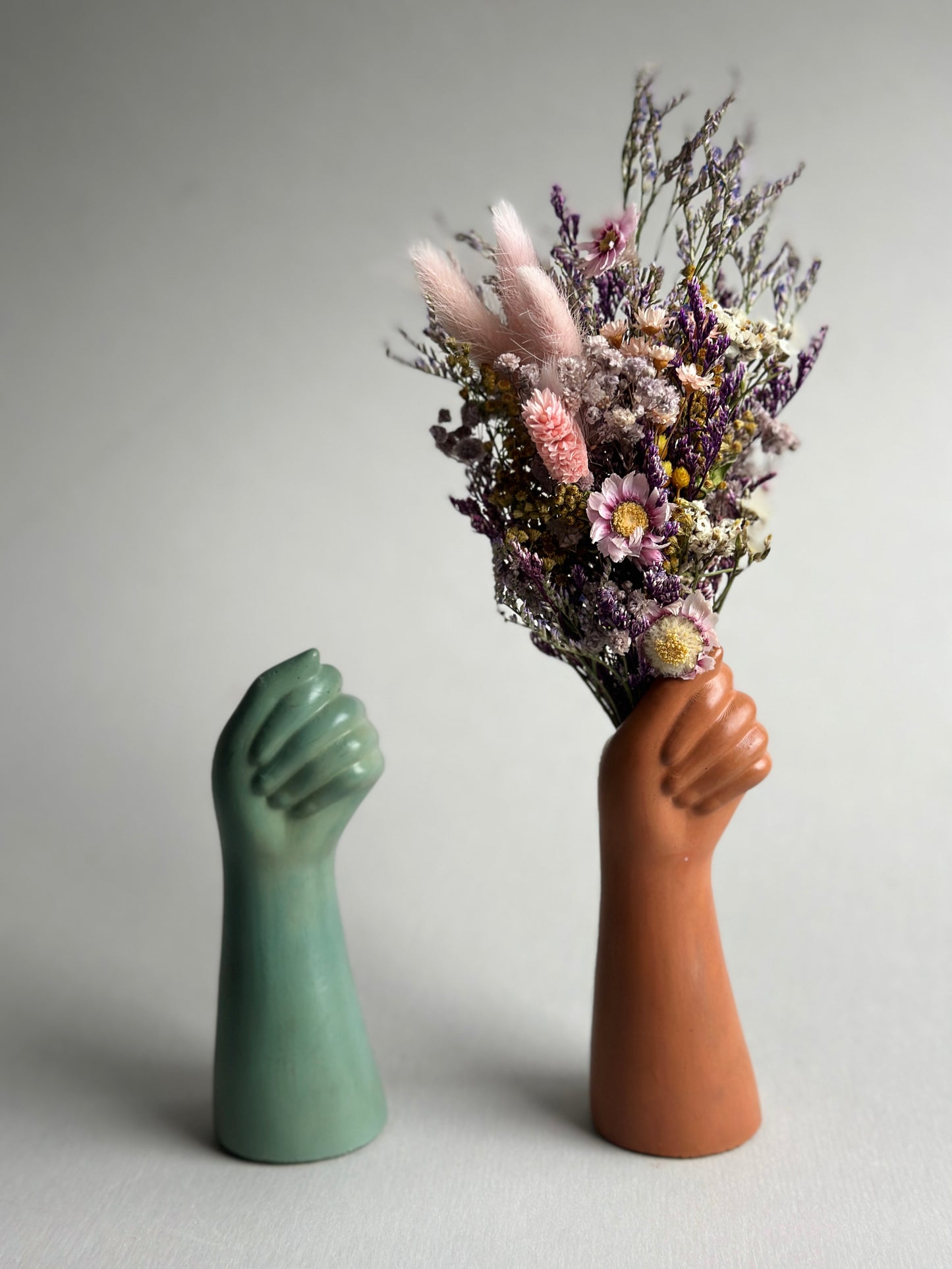 Hand Vase with dried flowers - TheShabbyWick
