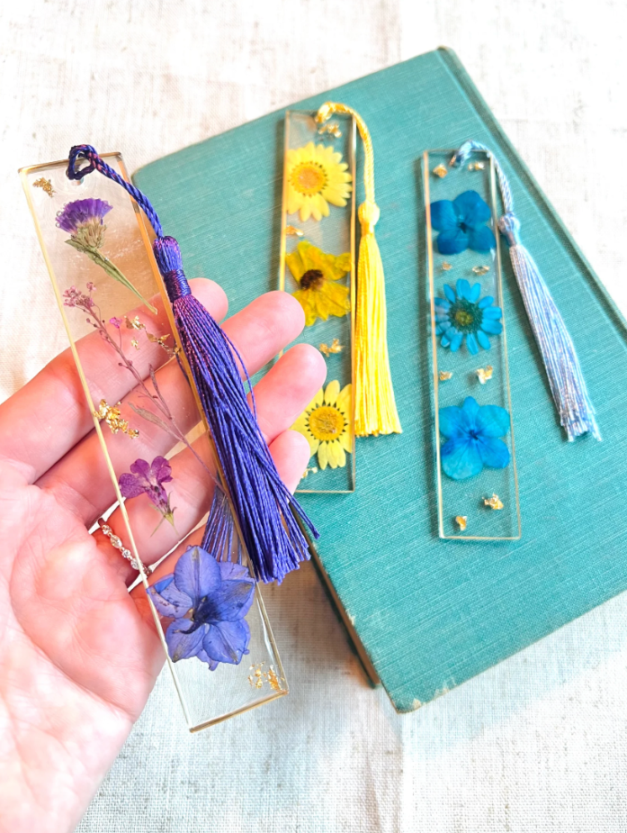 Flower Resin Bookmark - TheShabbyWick